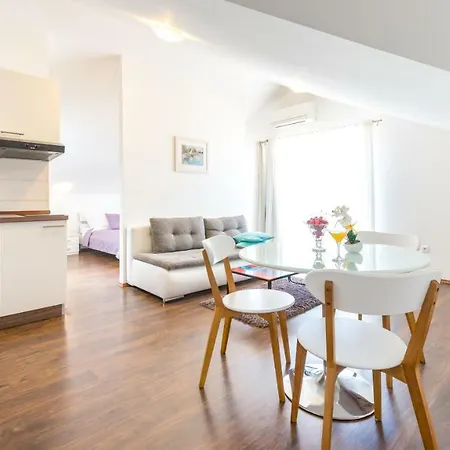 Sandra Solitudo Iii * Dubrovnik