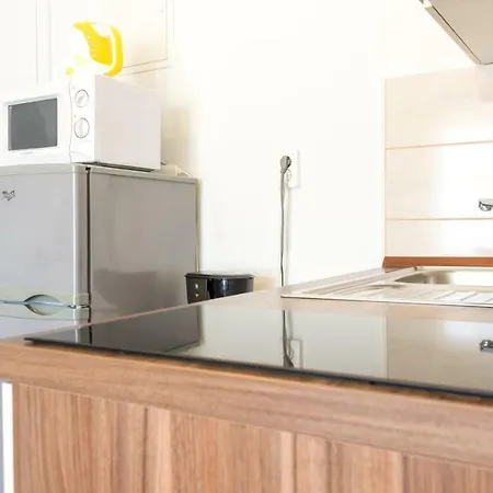 Апартаменты Sandra Solitudo Iii *