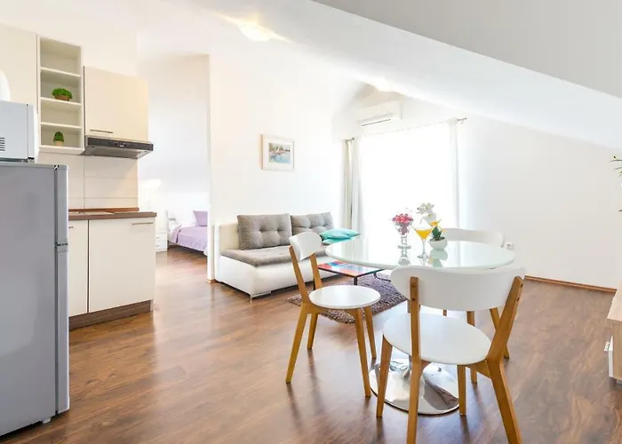 Apartments Sandra Solitudo III * Дубровник